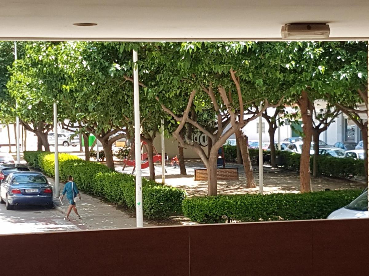 Edificio Vesta En Playa De Gandia Apartment Exterior photo